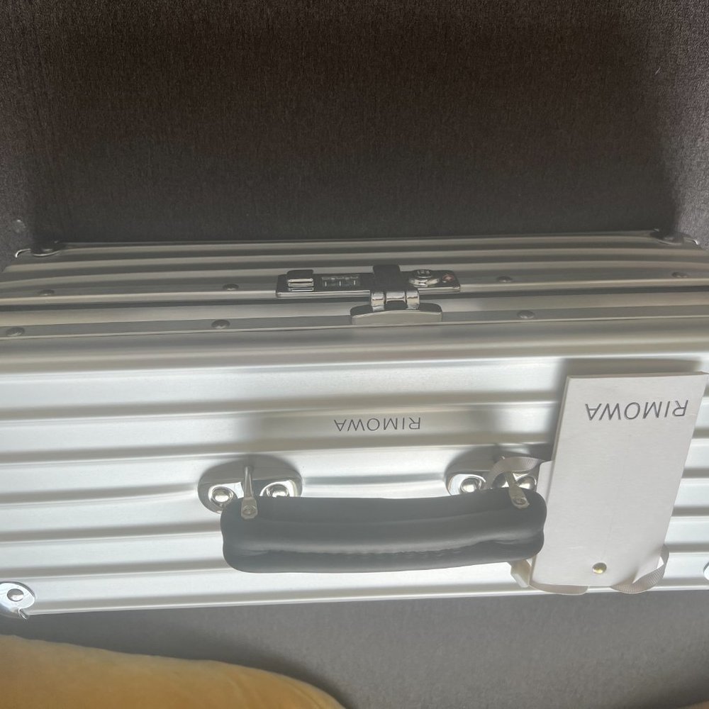 Rare RIMOWA One Bottle Case - Picture 12 of 12